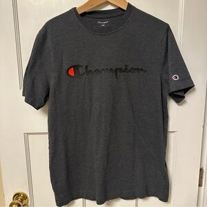 ⭐️ Champion Men's Med Dark Gray T-Shirt